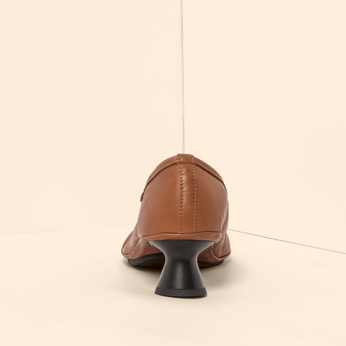 gid://shopify/Product/15700707377484_8