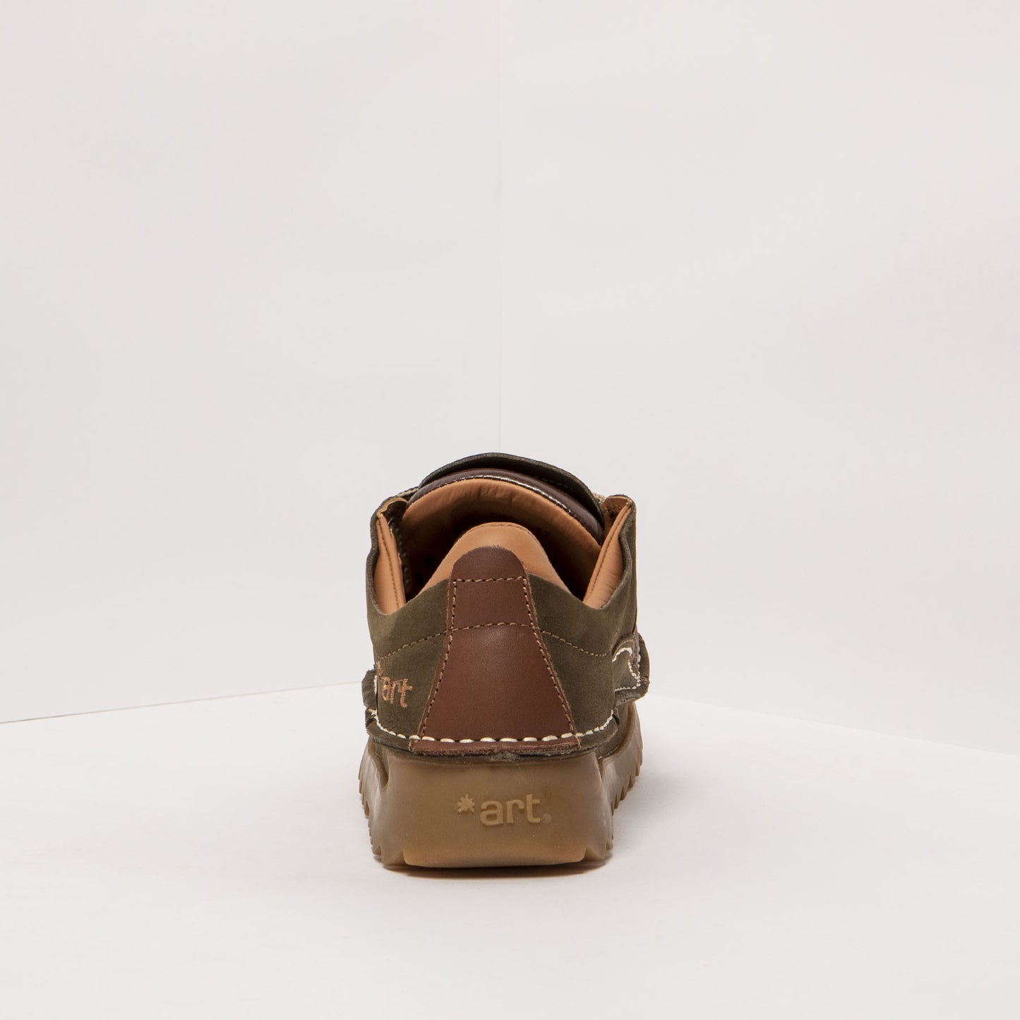 gid://shopify/Product/15785675194700_5