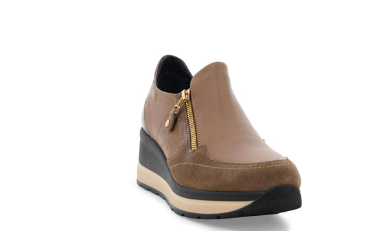 gid://shopify/Product/16118230024524_2