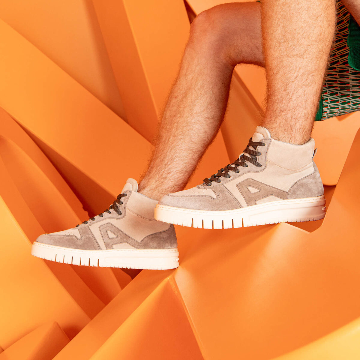 gid://shopify/Product/16171499225420_9
