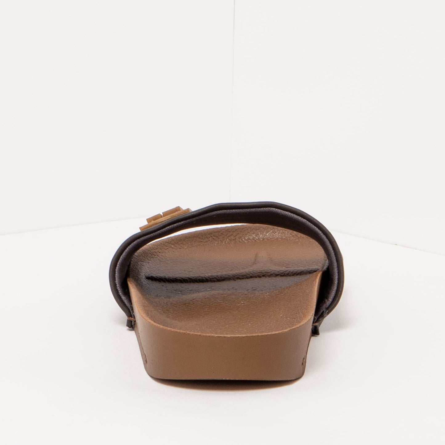 gid://shopify/Product/15693618905420_5