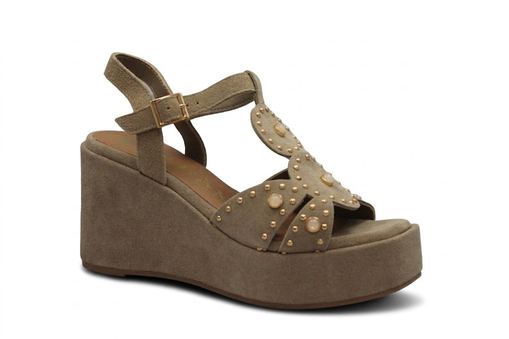 gid://shopify/Product/15809505460556_1