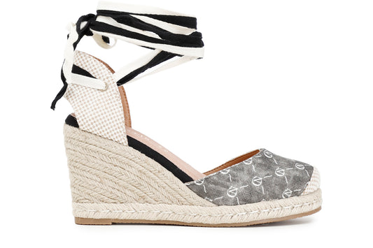 gid://shopify/Product/15782589202764_57658880196940