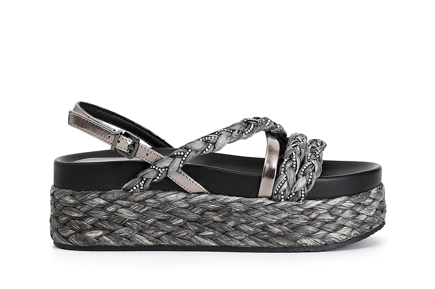 gid://shopify/Product/15782749077836_57660107030860