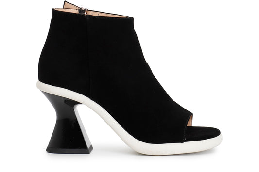 gid://shopify/Product/15783032389964_57661885874508
