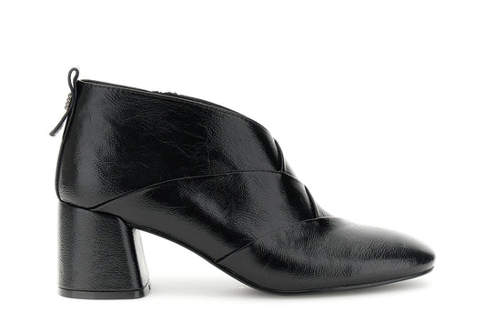 gid://shopify/Product/16176472949068_59123347685708