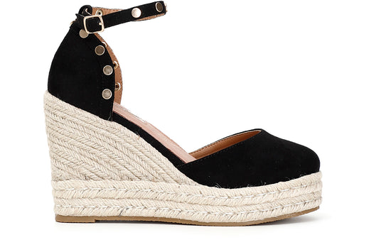 gid://shopify/Product/15782656803148_57659093090636