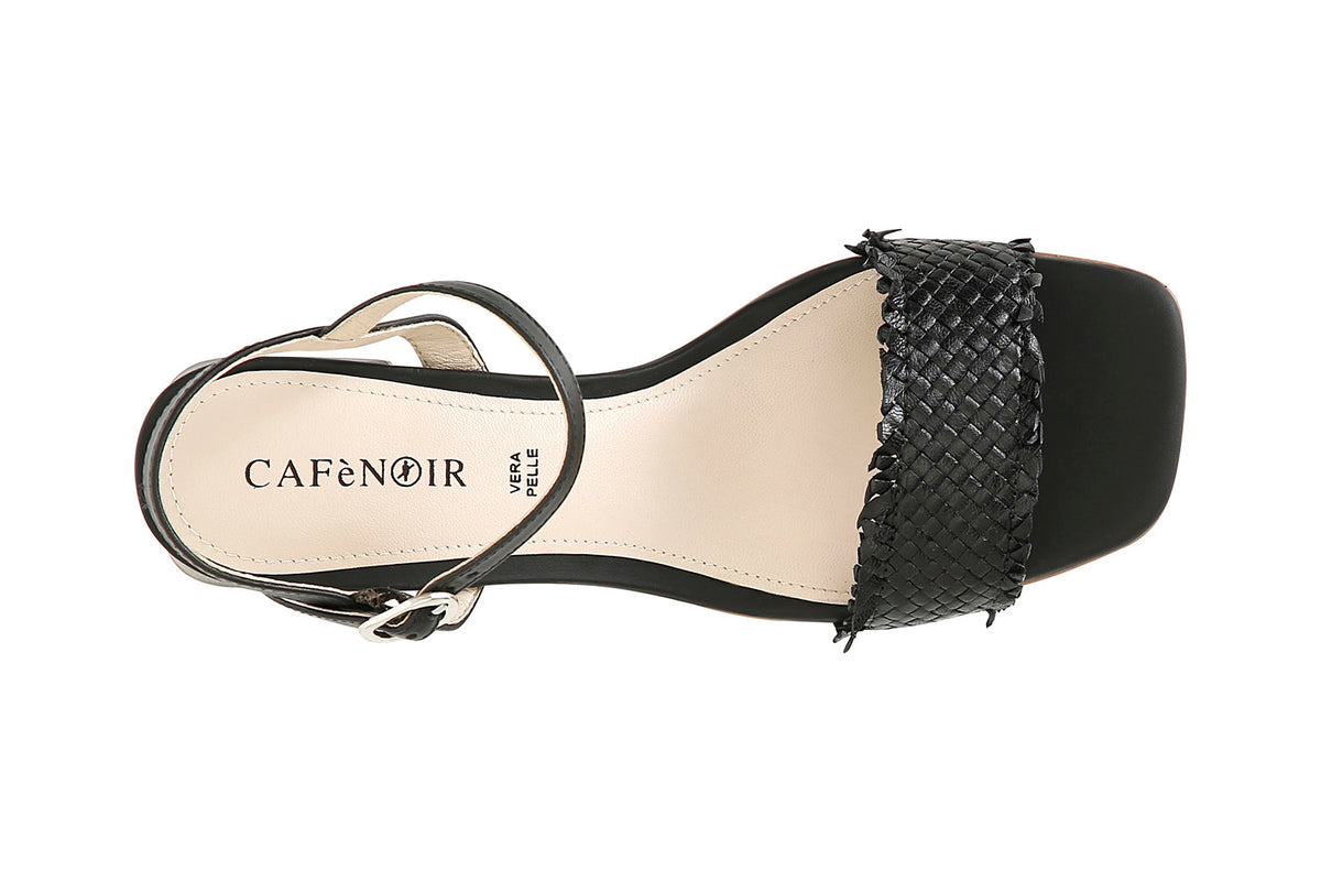 gid://shopify/Product/16121918030156_3