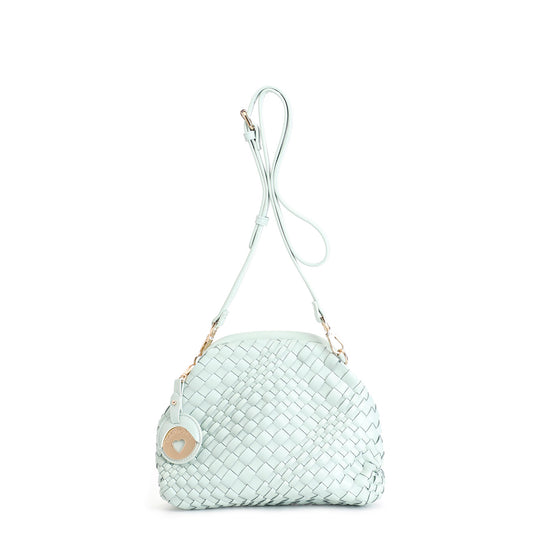 gid://shopify/Product/15782684361036_1