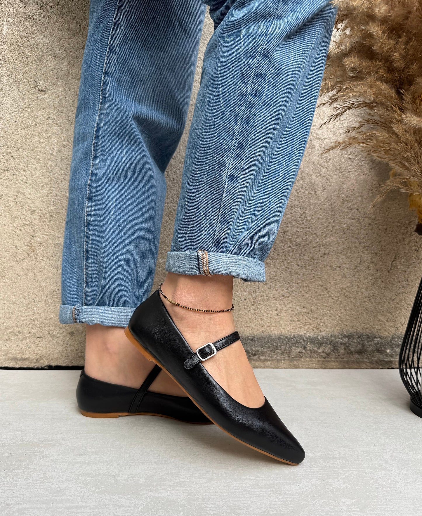 gid://shopify/Product/15740215591244_2