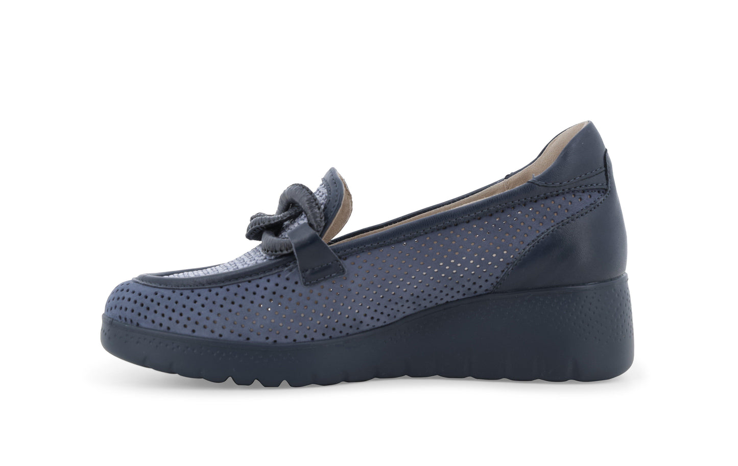 gid://shopify/Product/15685730926924_4
