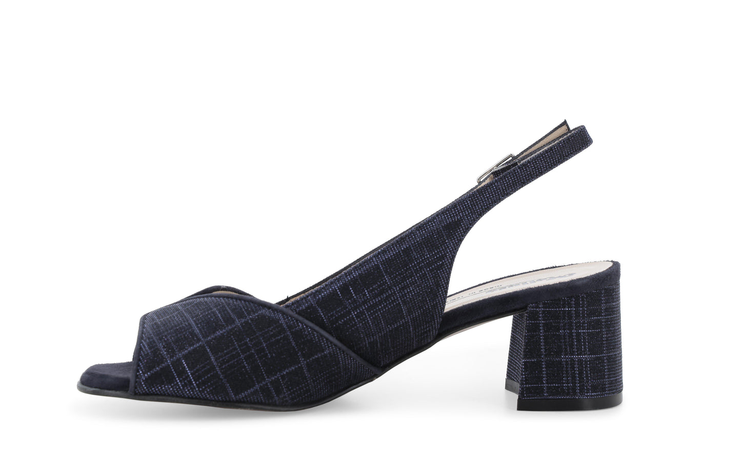 gid://shopify/Product/15685850005836_4