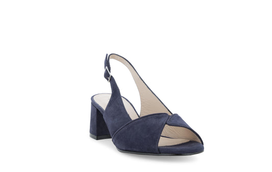 gid://shopify/Product/15685851283788_2