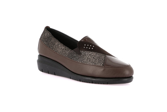 gid://shopify/Product/16106571530572_58821592219980
