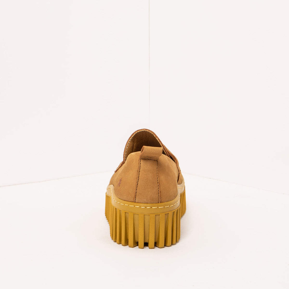 gid://shopify/Product/16172417188172_5