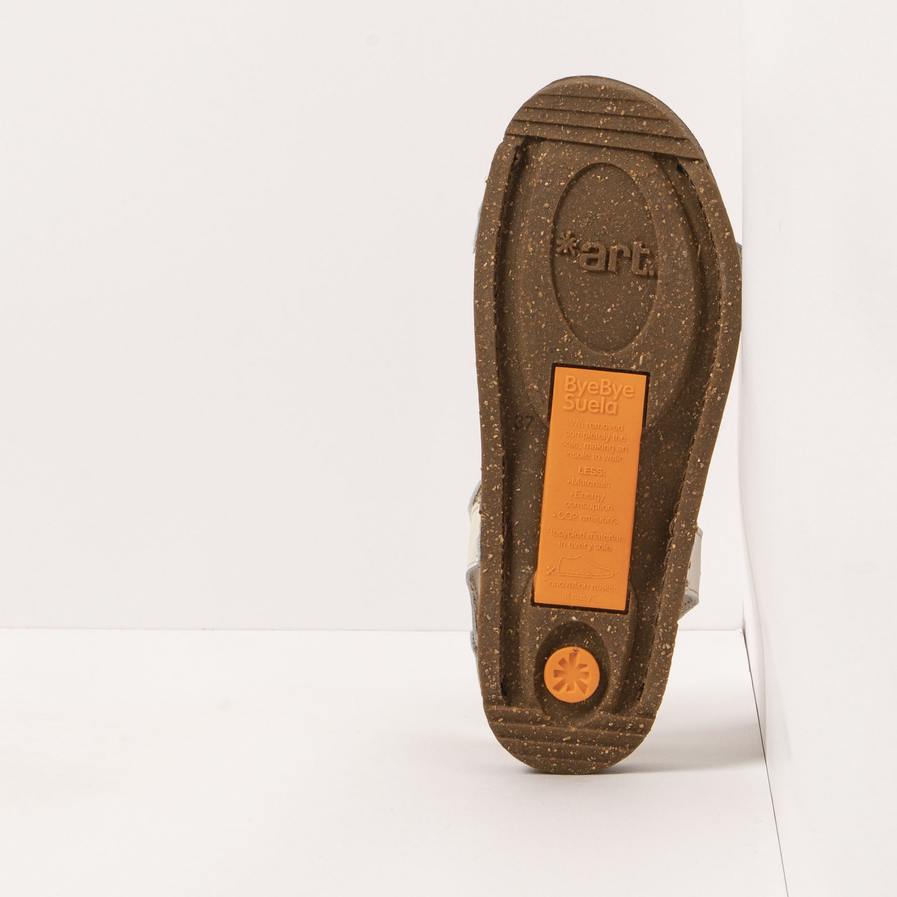 gid://shopify/Product/15785677357388_6