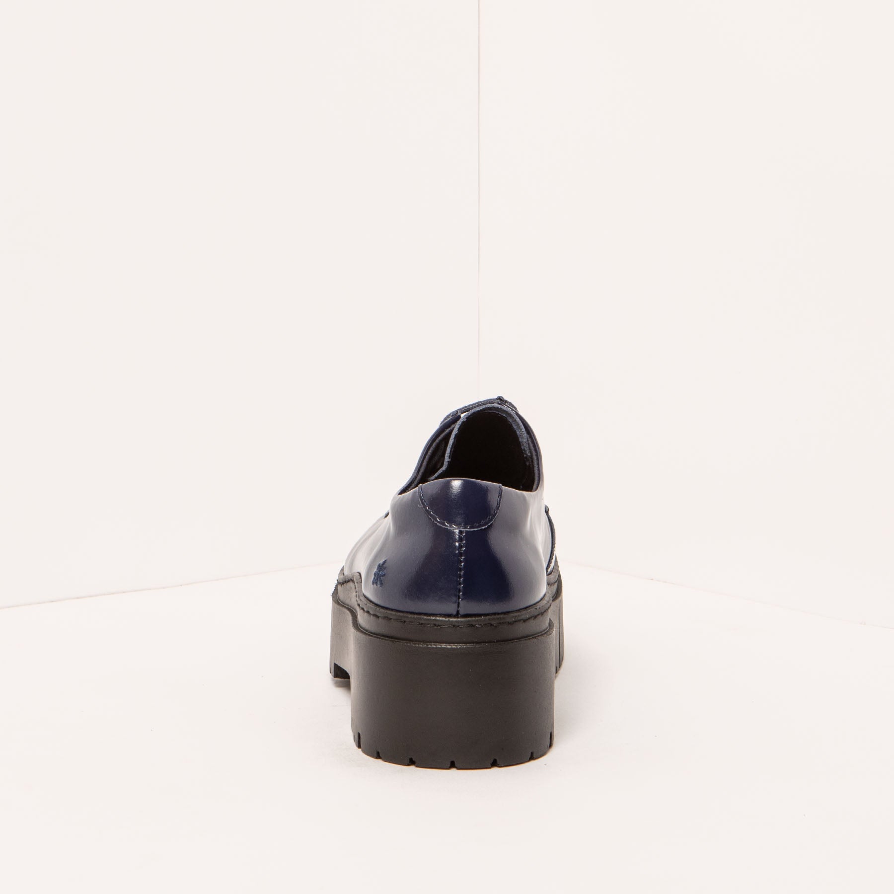 gid://shopify/Product/15694208139596_5