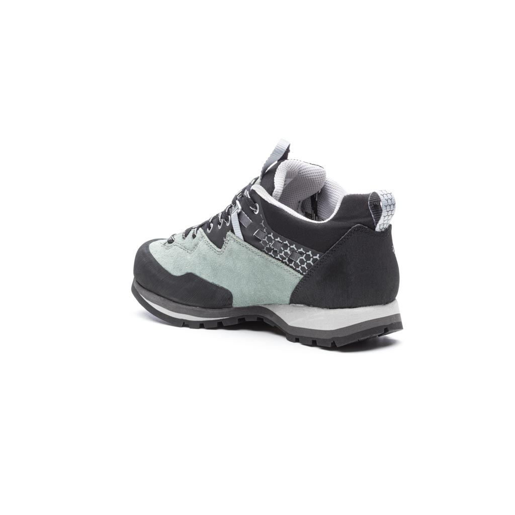 gid://shopify/Product/15702941892940_8
