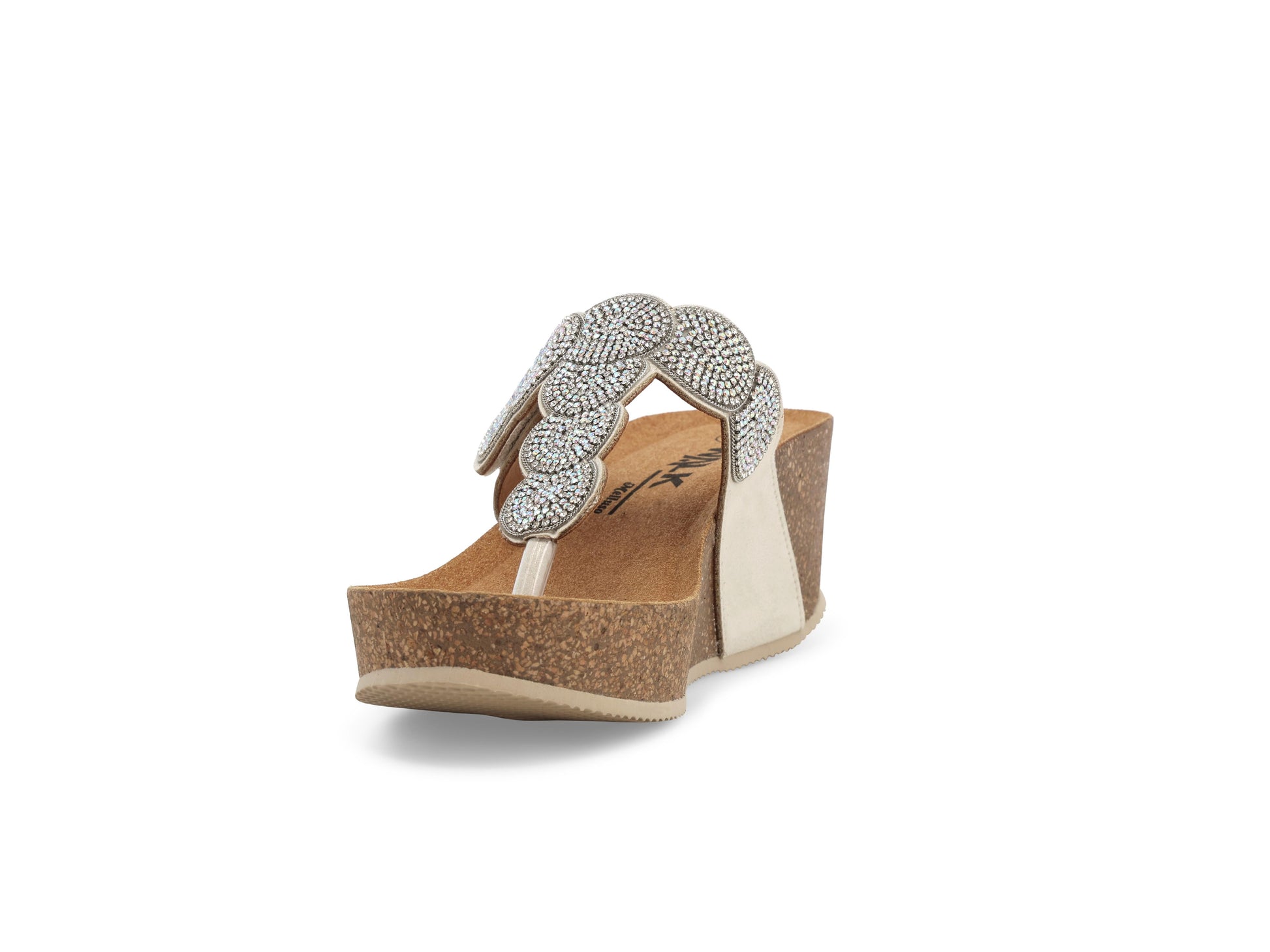 gid://shopify/Product/15686098616652_3