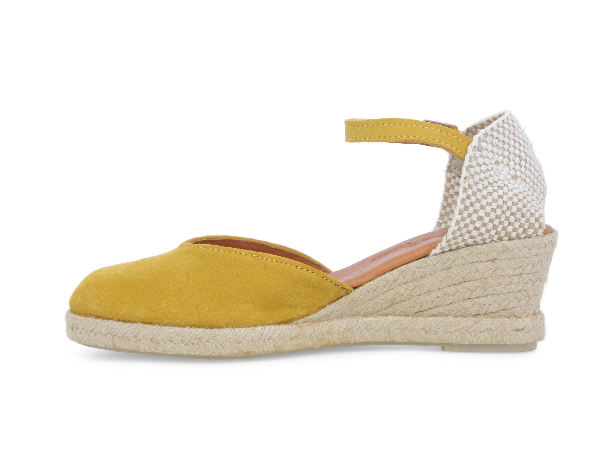 gid://shopify/Product/15686114246988_4