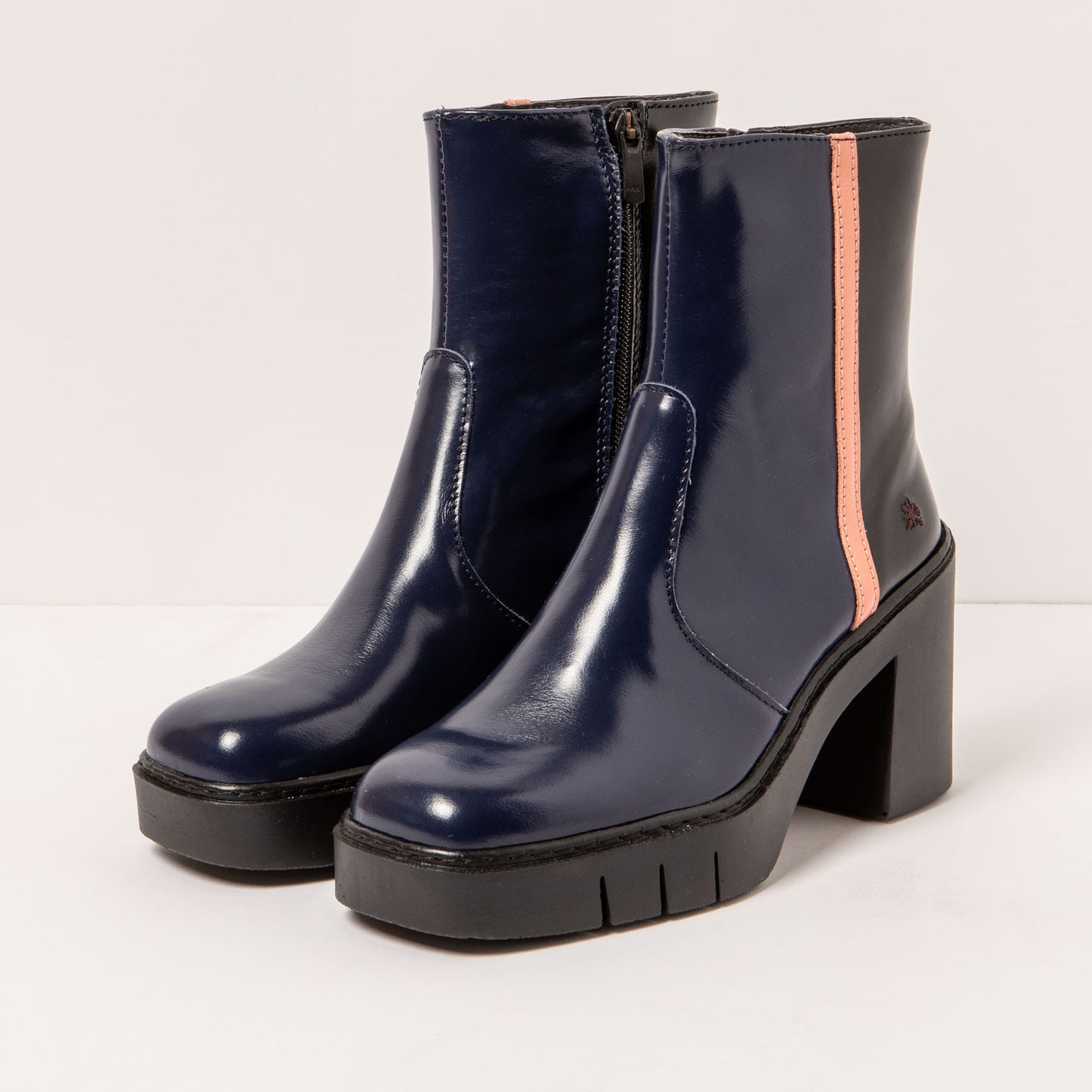 gid://shopify/Product/15694355267916_2
