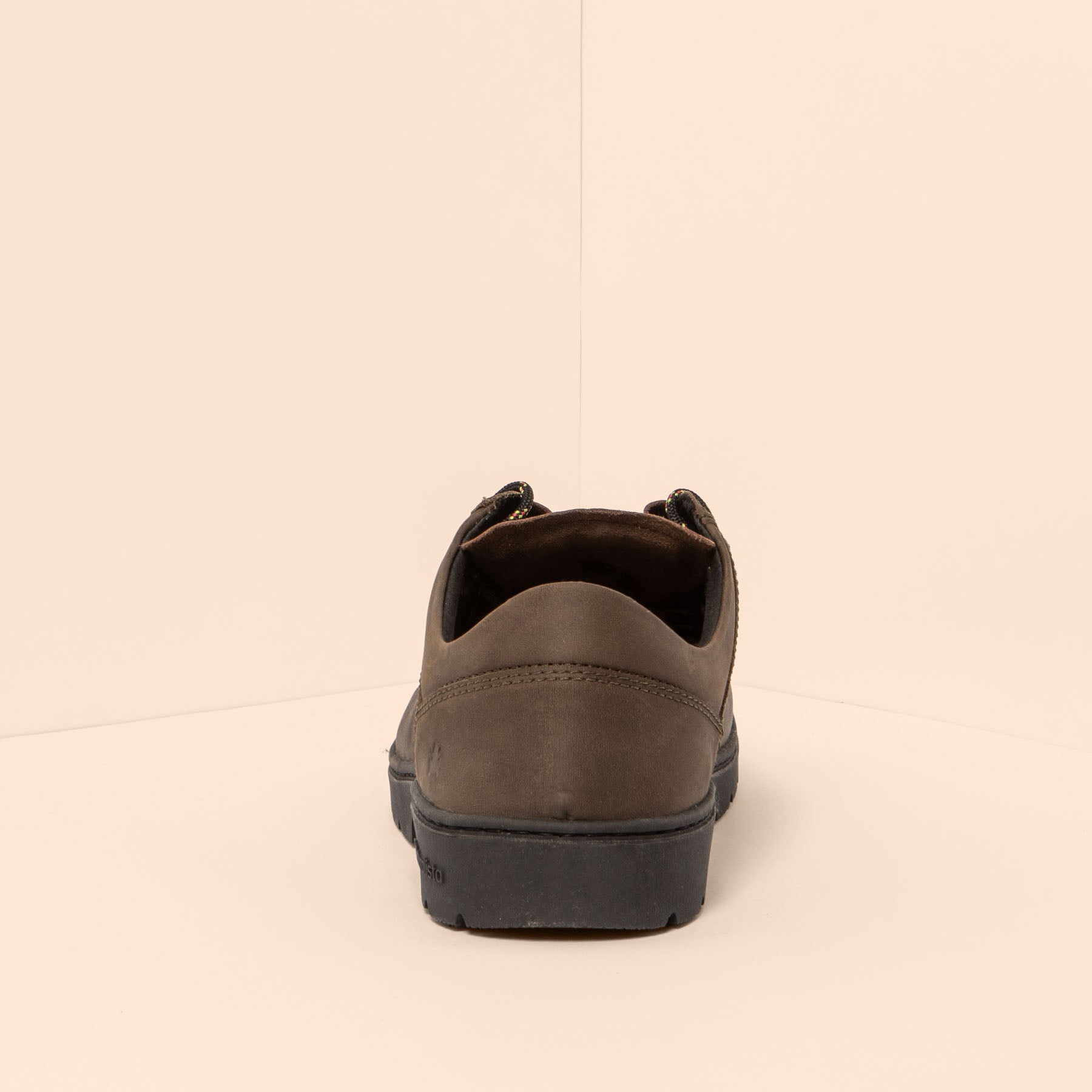 gid://shopify/Product/15700755874124_5