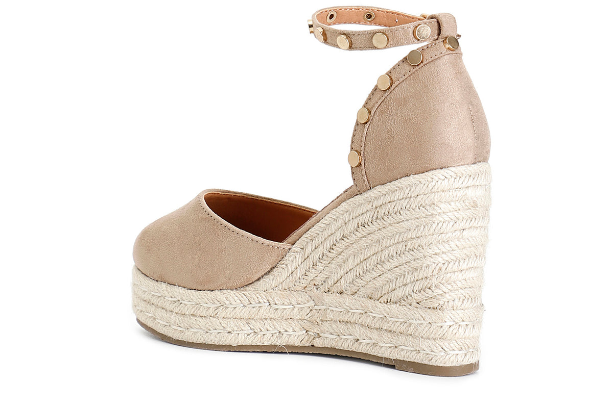gid://shopify/Product/16121901285708_2