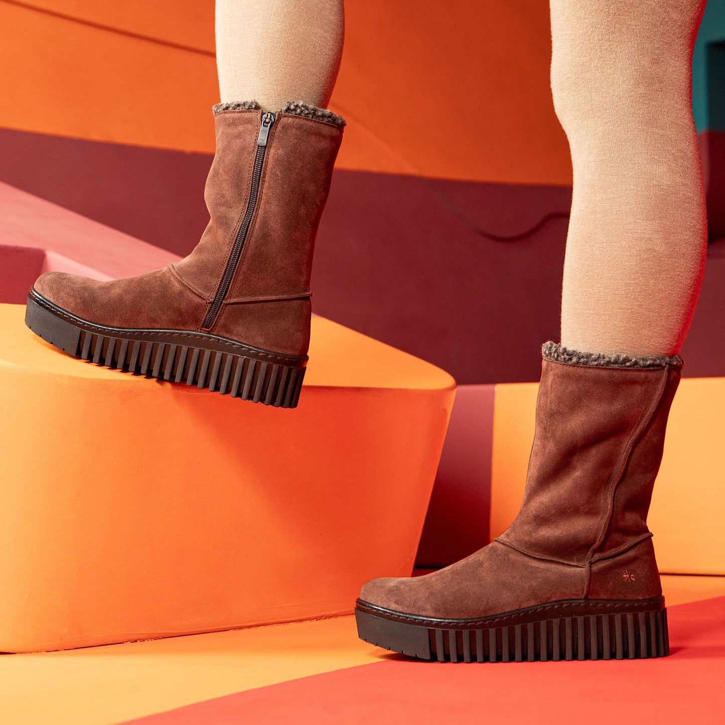 gid://shopify/Product/15785718546764_9