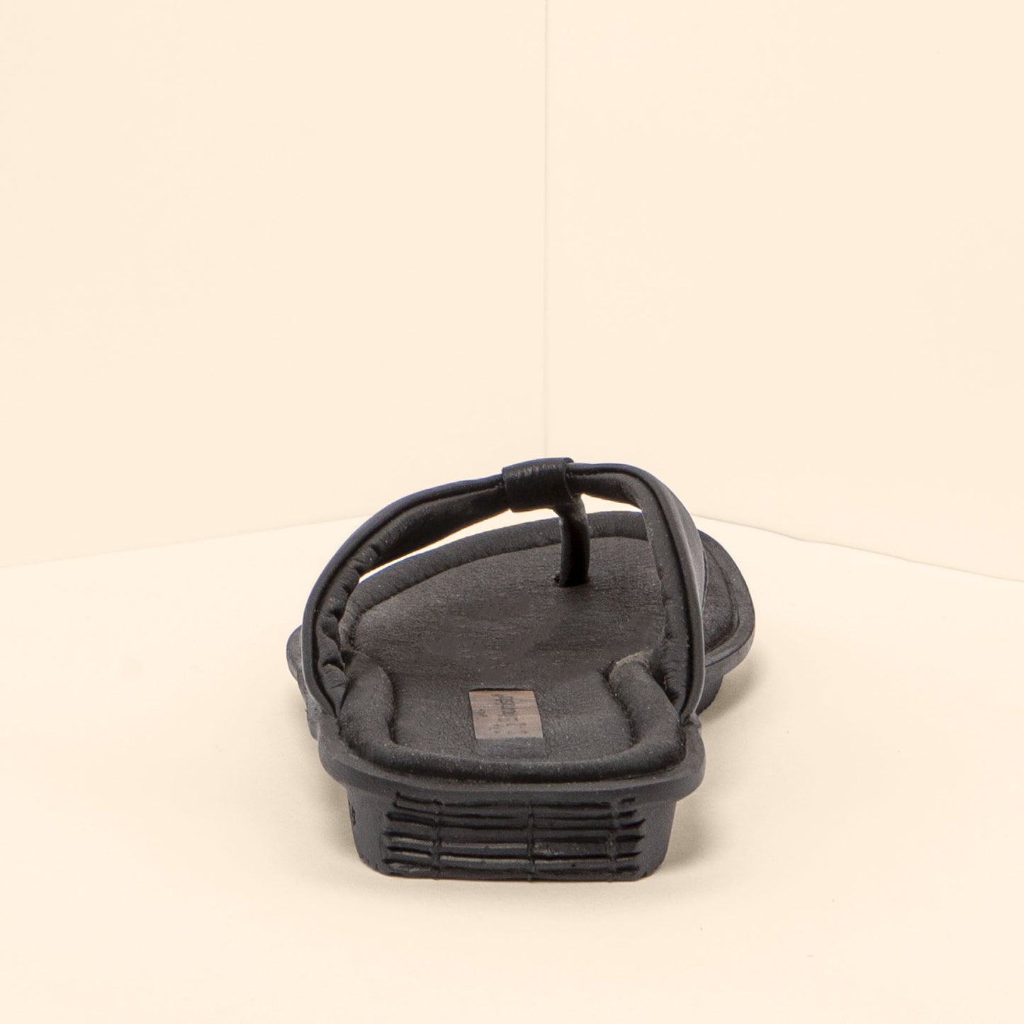 gid://shopify/Product/15700140458316_5