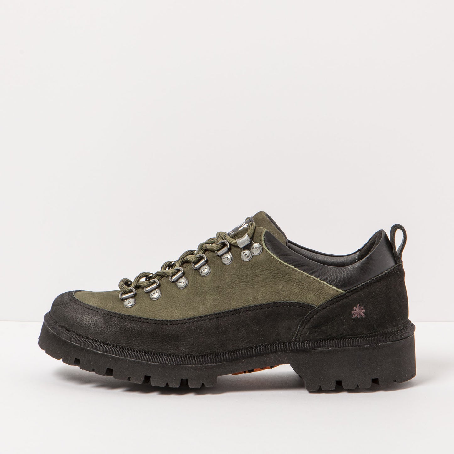 gid://shopify/Product/15785717629260_4