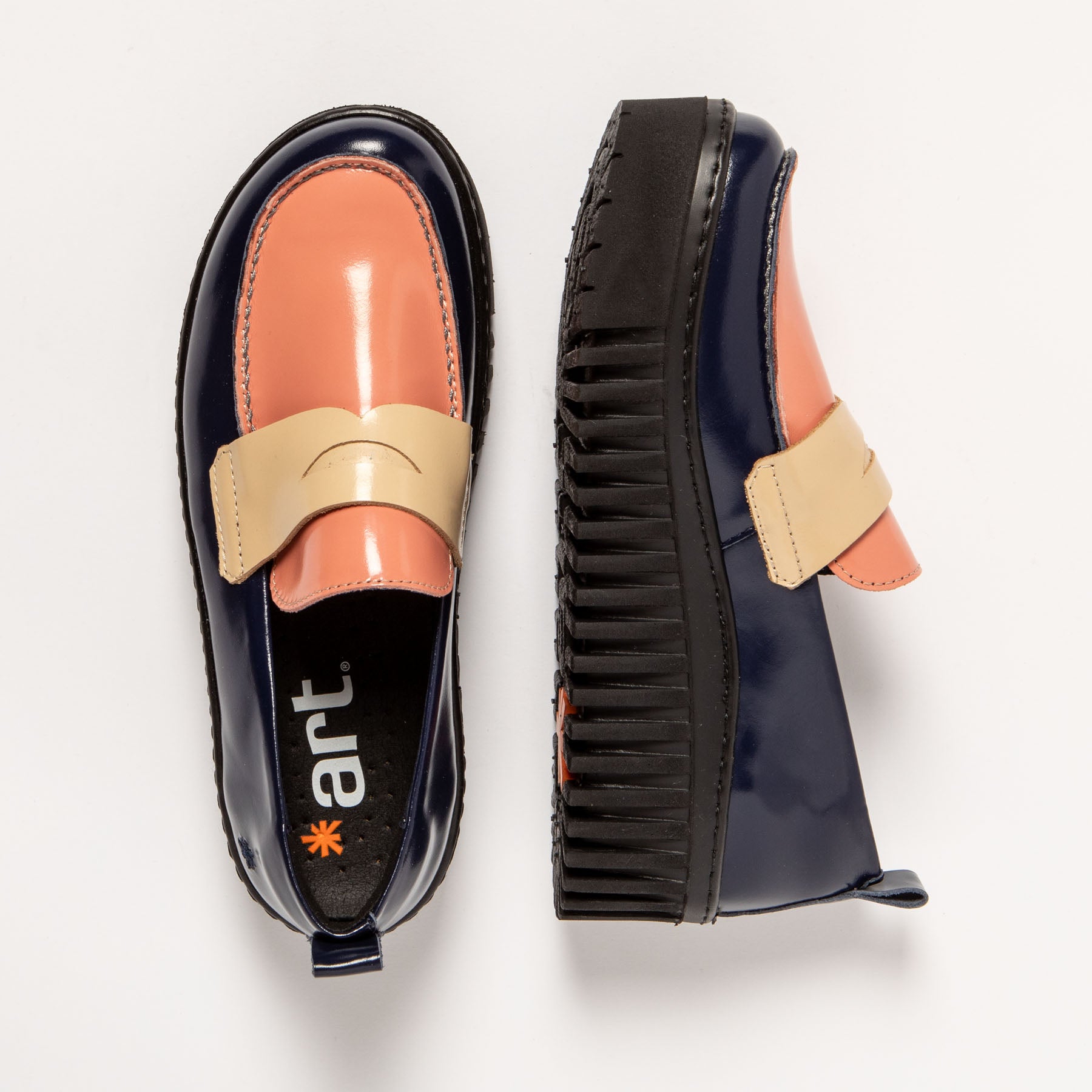 gid://shopify/Product/15694055309644_4