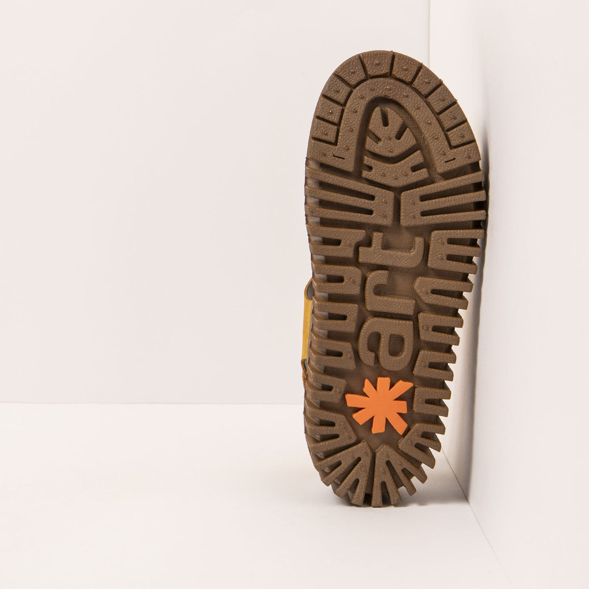 gid://shopify/Product/16172008112460_3
