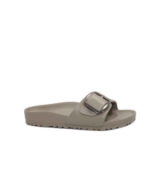 gid://shopify/Product/15721463841100_1