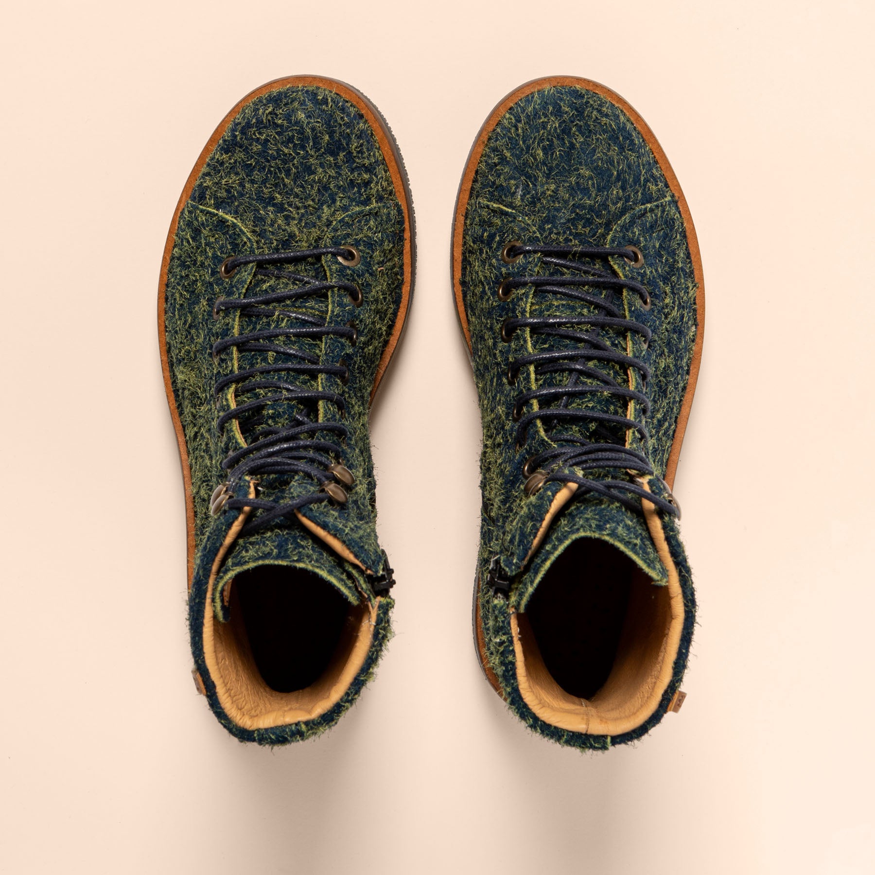 gid://shopify/Product/15700815806796_4