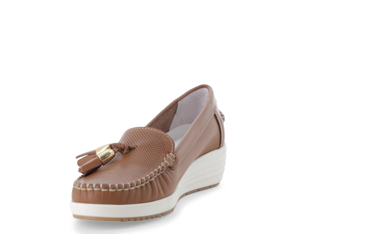 gid://shopify/Product/15761189437772_3