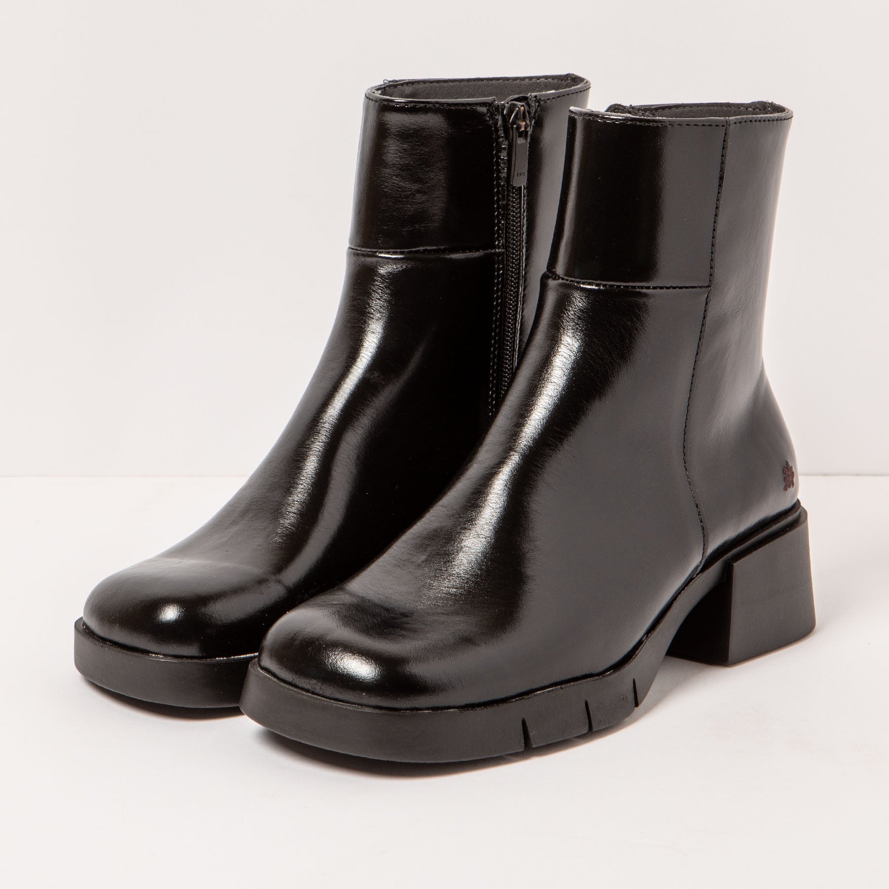 gid://shopify/Product/15693784875340_2