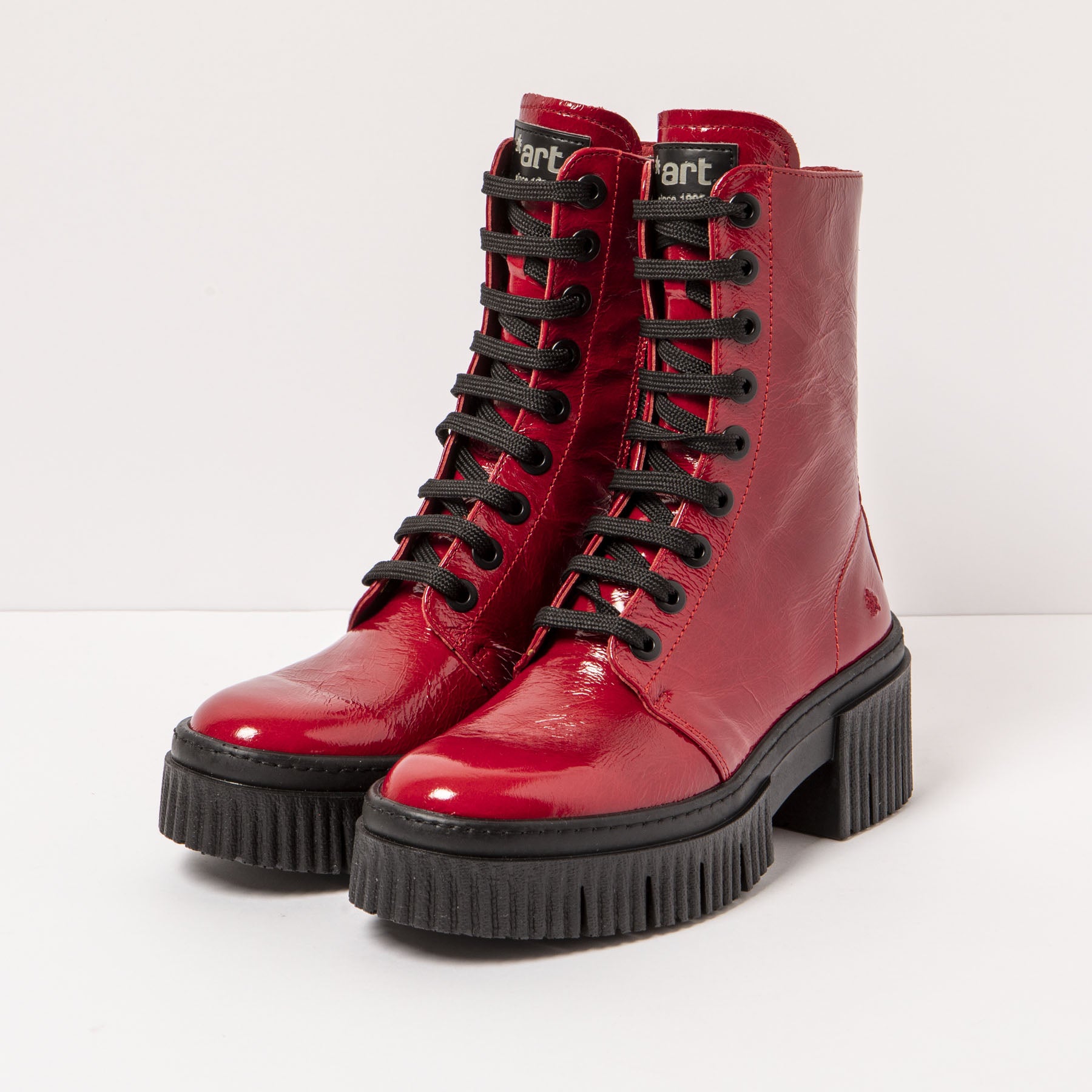 gid://shopify/Product/15785708421452_5