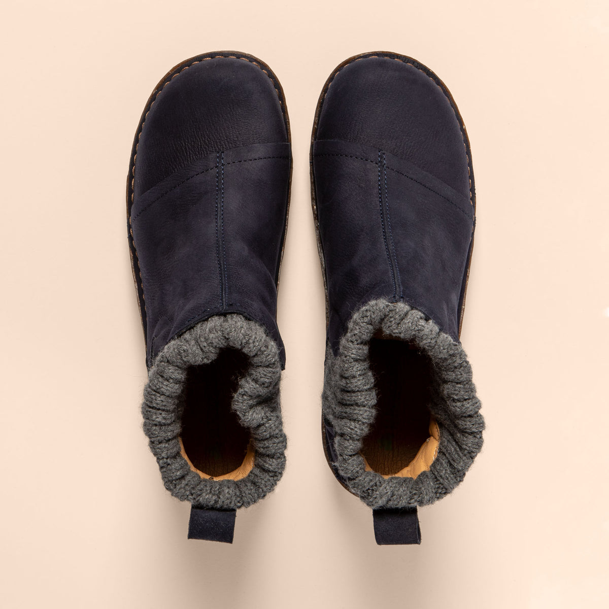 gid://shopify/Product/16124617556300_4