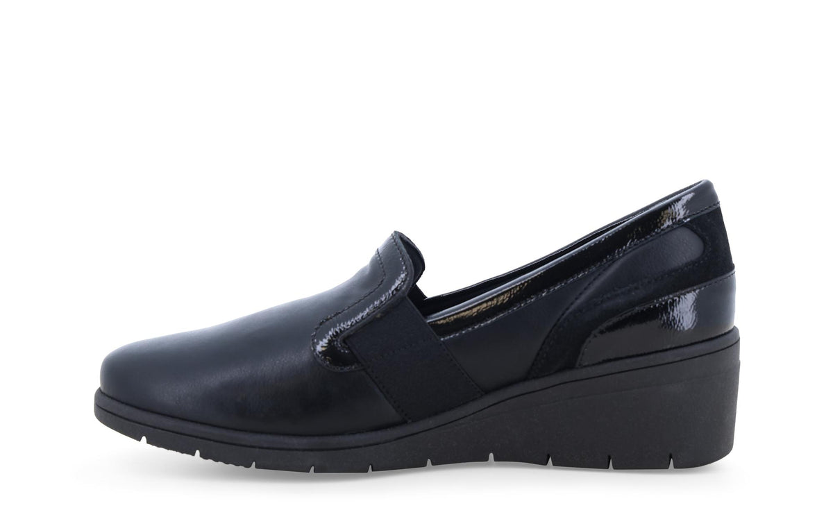 gid://shopify/Product/16118168322380_4