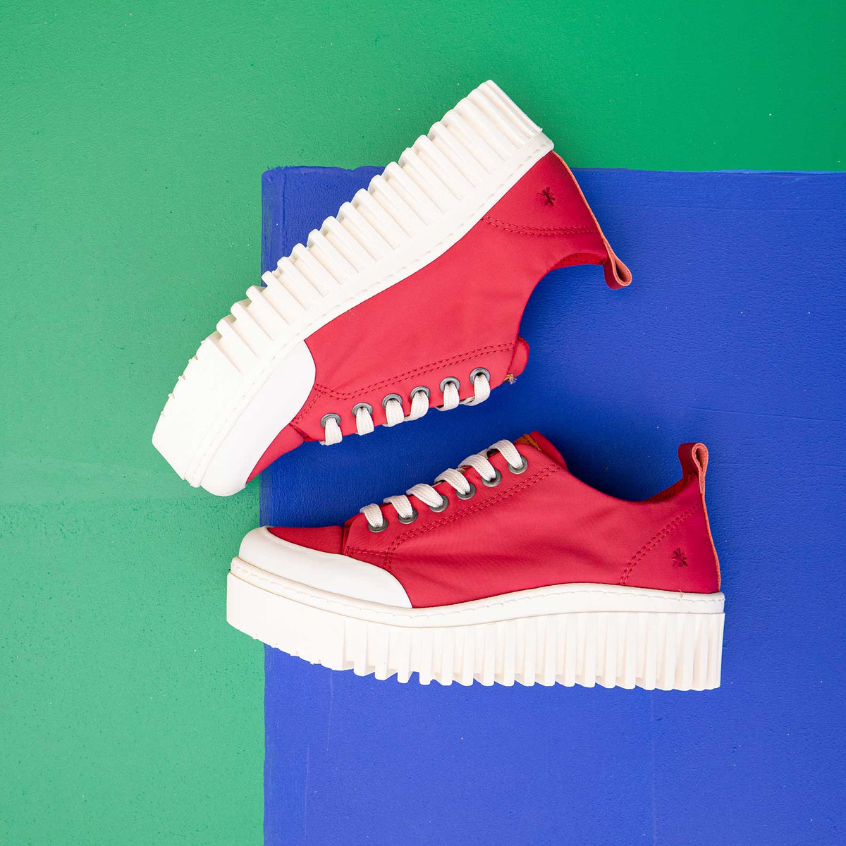 gid://shopify/Product/16172920602956_7