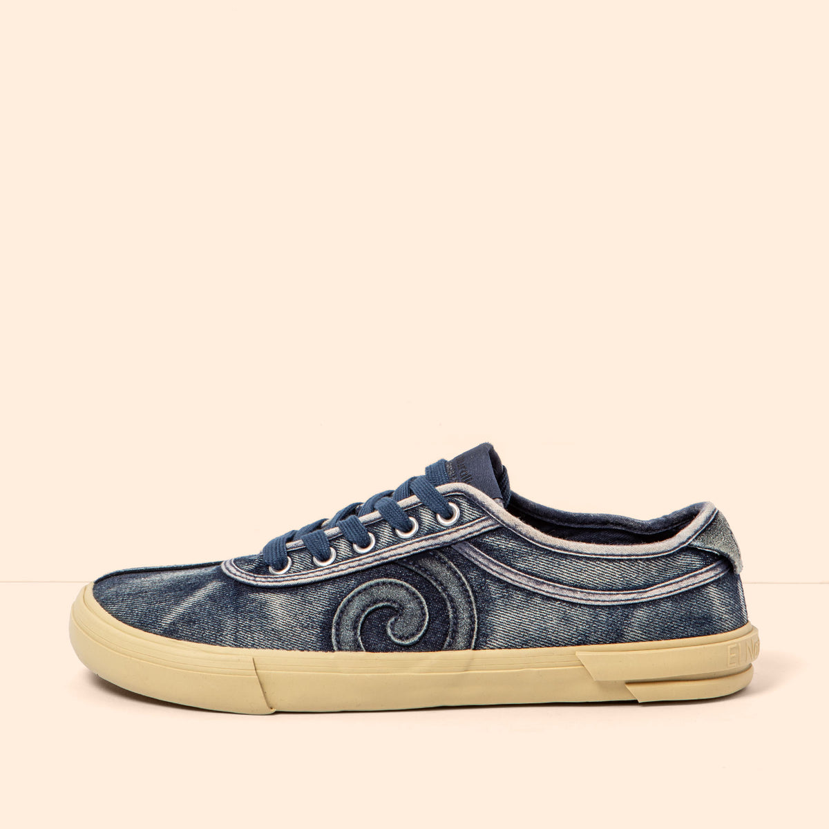 gid://shopify/Product/16124848111948_1