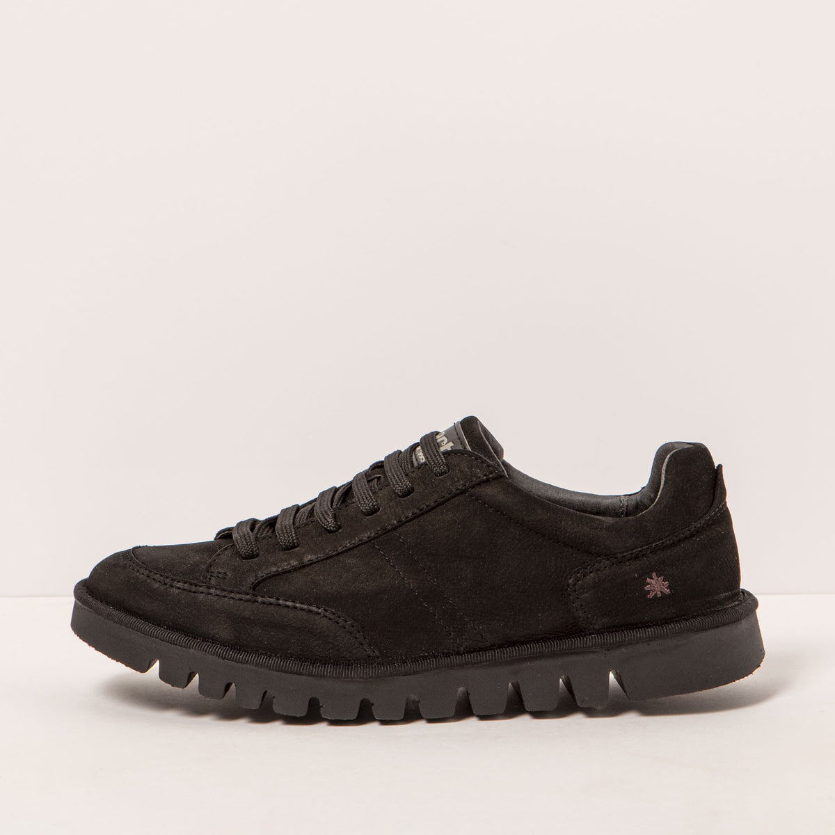 gid://shopify/Product/16171383947596_4