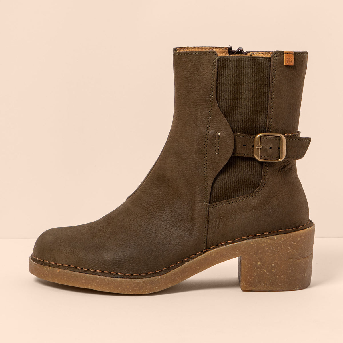 gid://shopify/Product/16124487336268_1