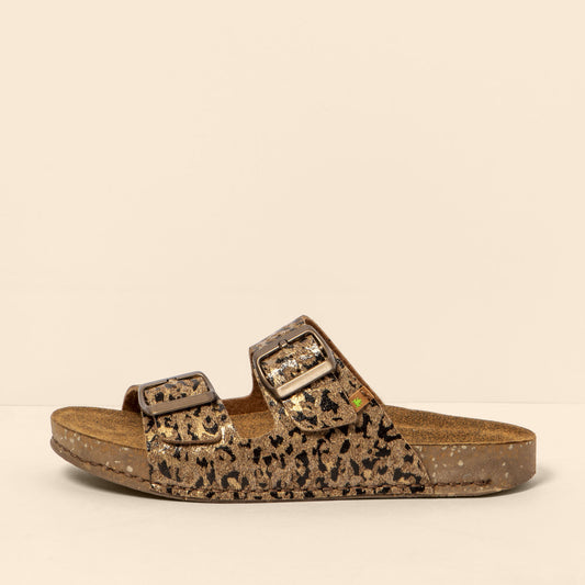 gid://shopify/Product/15700077609292_1