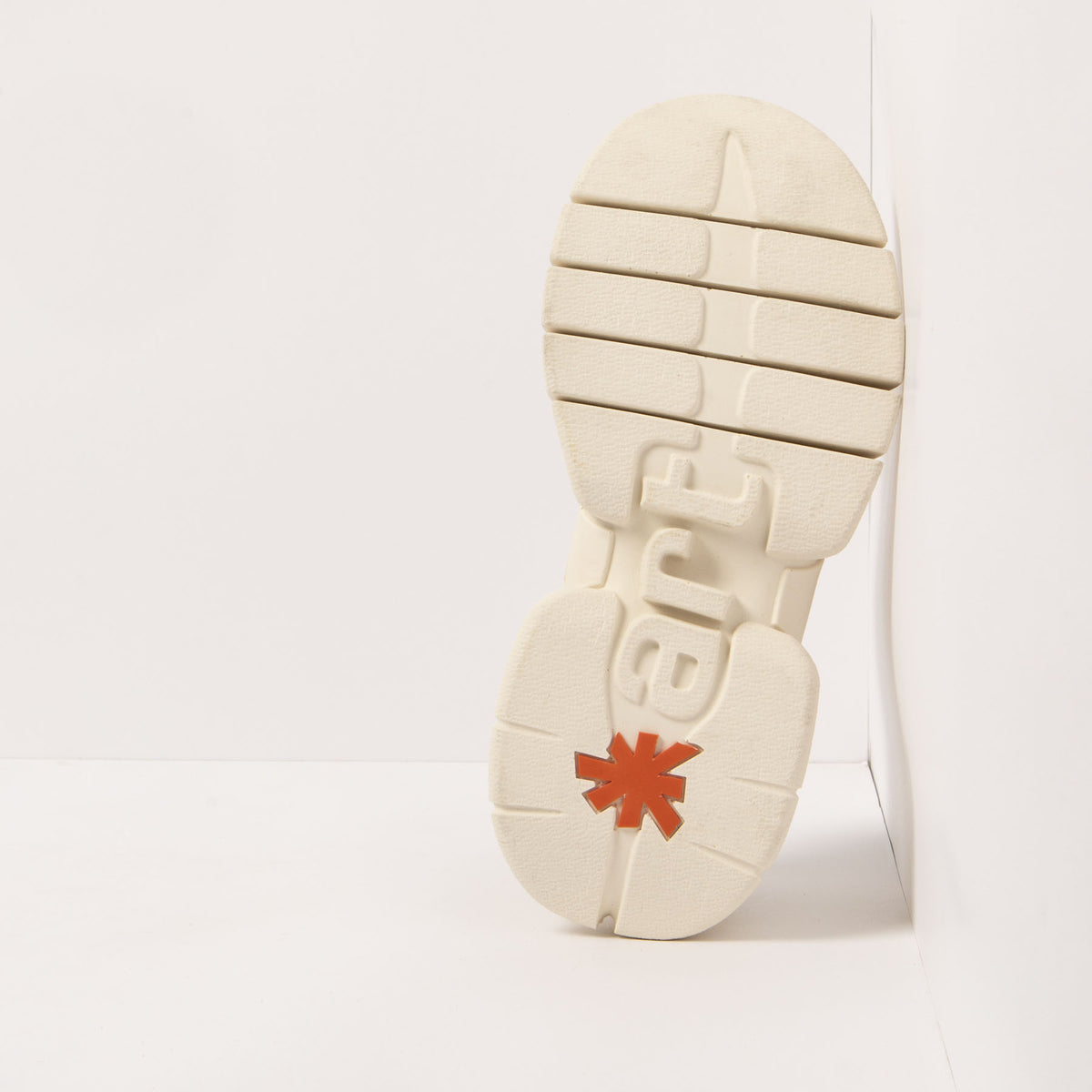 gid://shopify/Product/16171401019724_6