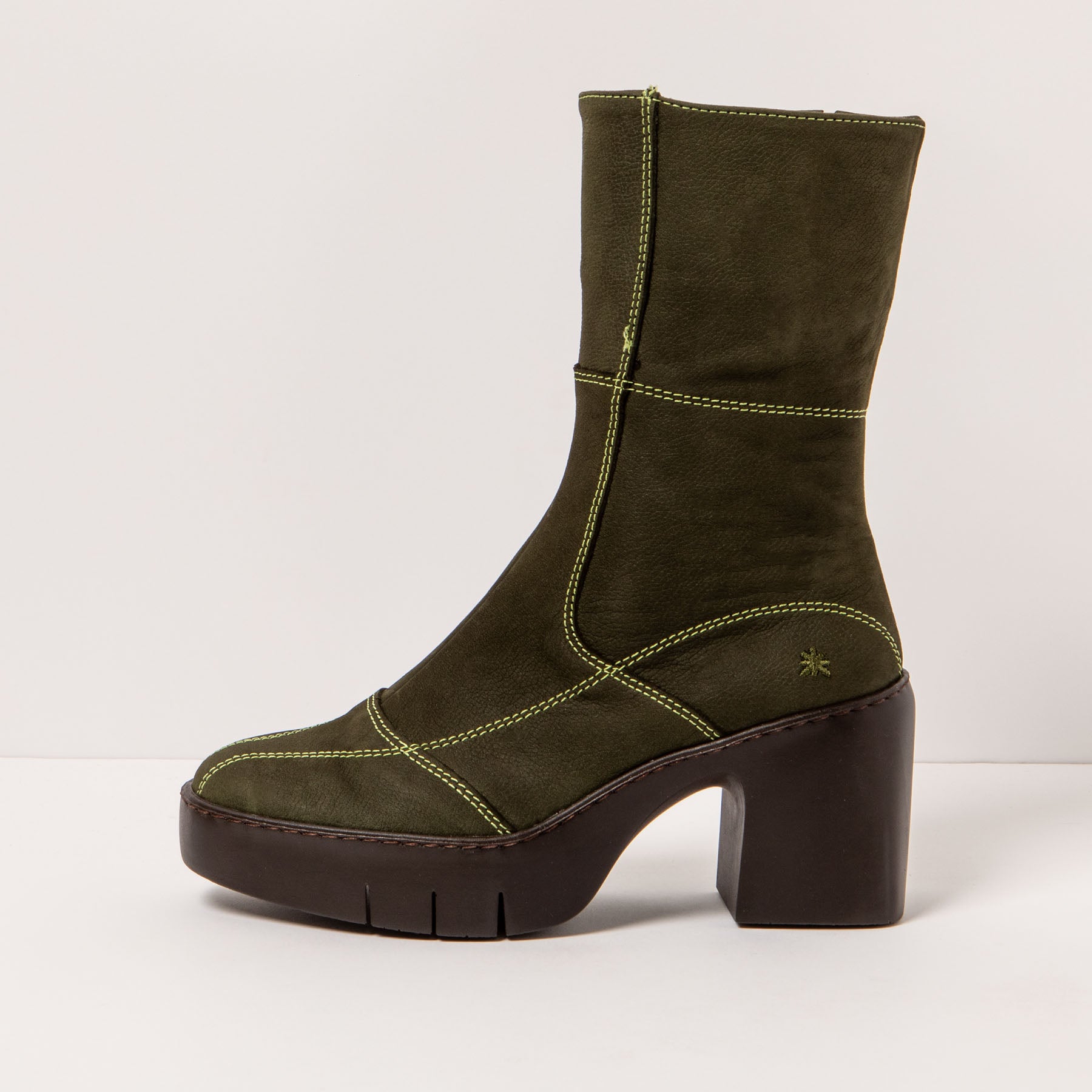 gid://shopify/Product/15694150598988_1