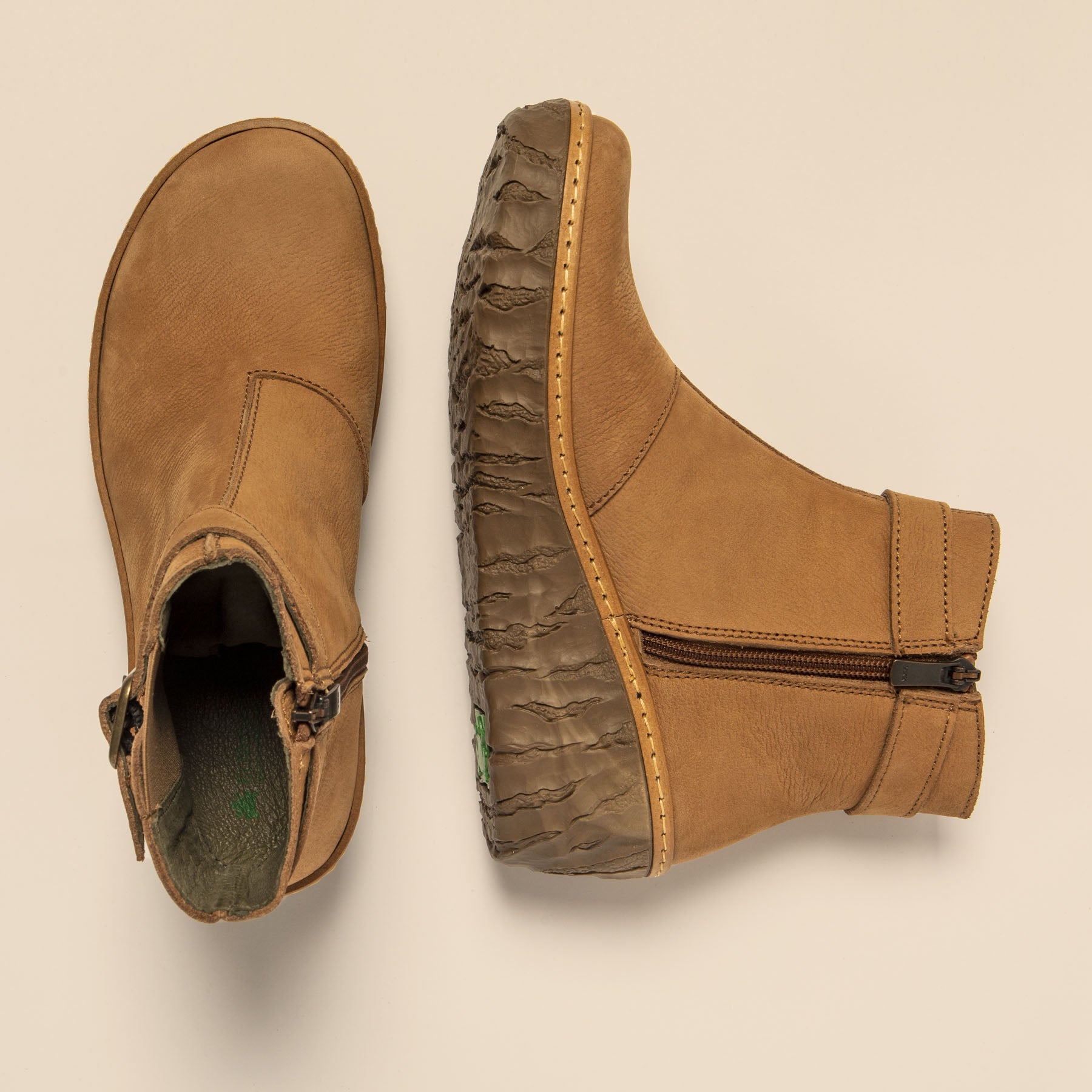 gid://shopify/Product/15699903414604_4