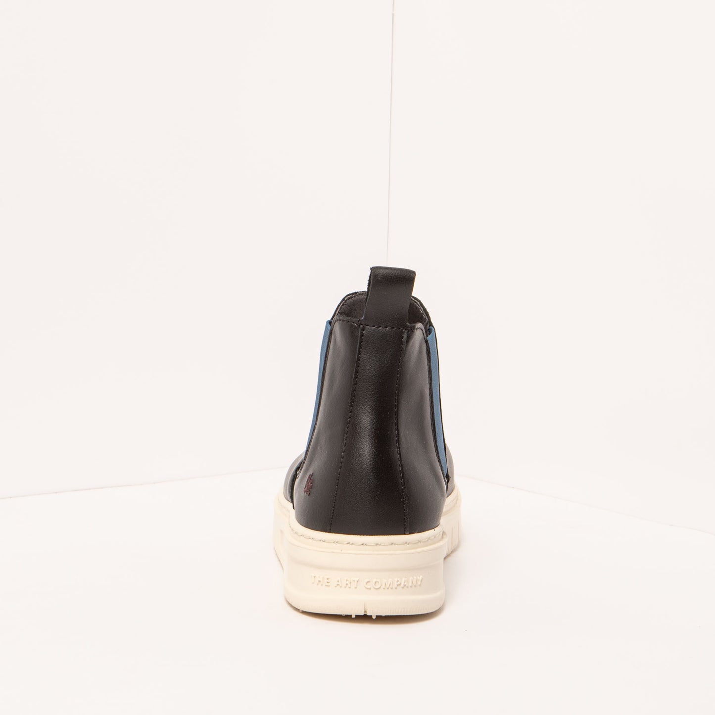 gid://shopify/Product/15694239760716_5