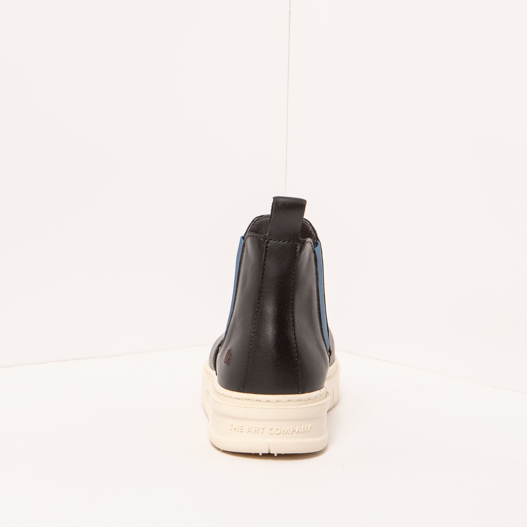 gid://shopify/Product/15694239760716_5