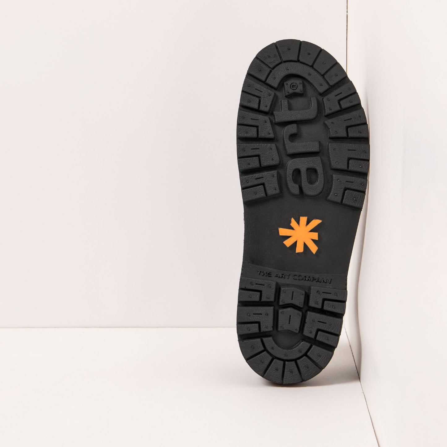 gid://shopify/Product/15694316142924_3